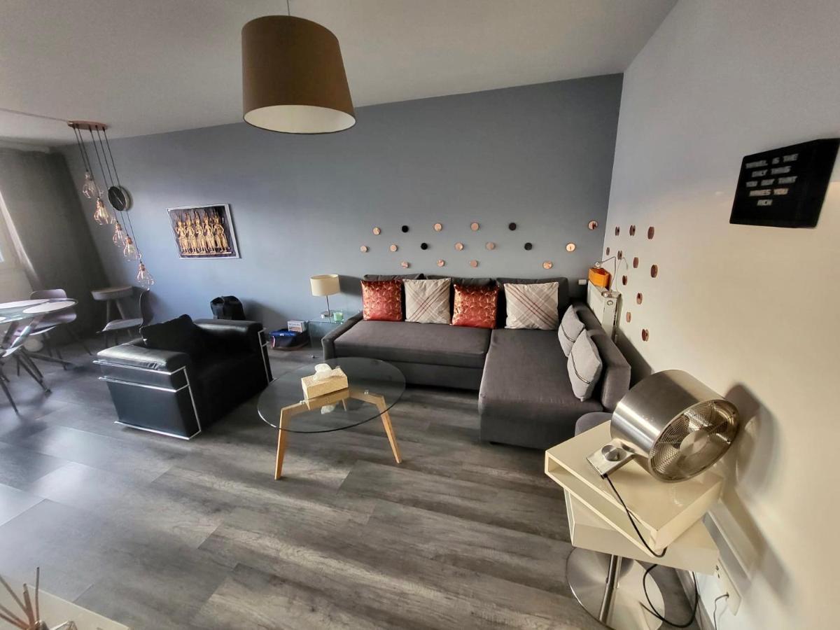 Tichnich Appartement - 2 Bedrooms - 1 Min Away From Train Station Annemasse Exterior foto