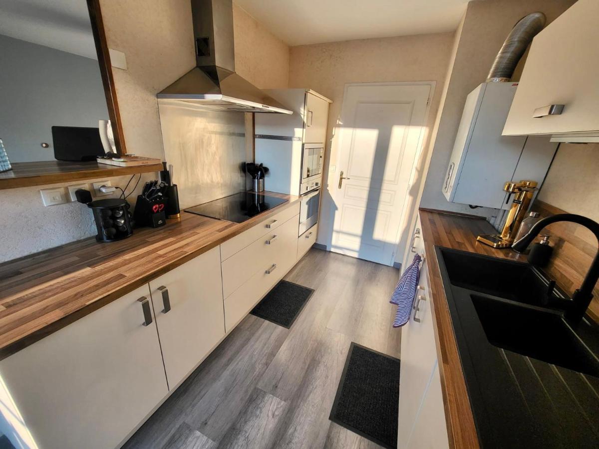 Tichnich Appartement - 2 Bedrooms - 1 Min Away From Train Station Annemasse Exterior foto